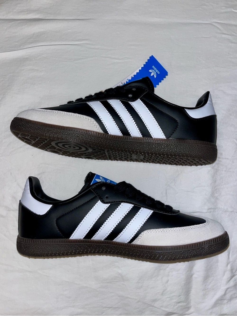 adidas Samba Vegan Black White Gum Sneakers Men 8.5 / Women 9.5